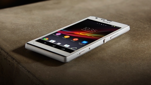 Sony Xperia L Best Smartphones under 20,000 Rs